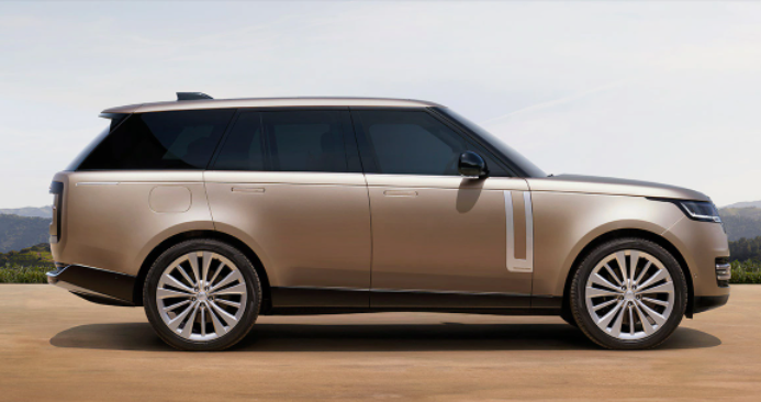 Land Rover Range Rover in Egypt